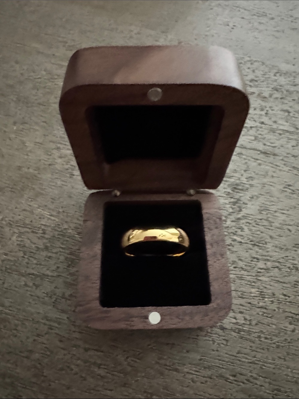 Classic Men’s Gold Tone Dome Ring